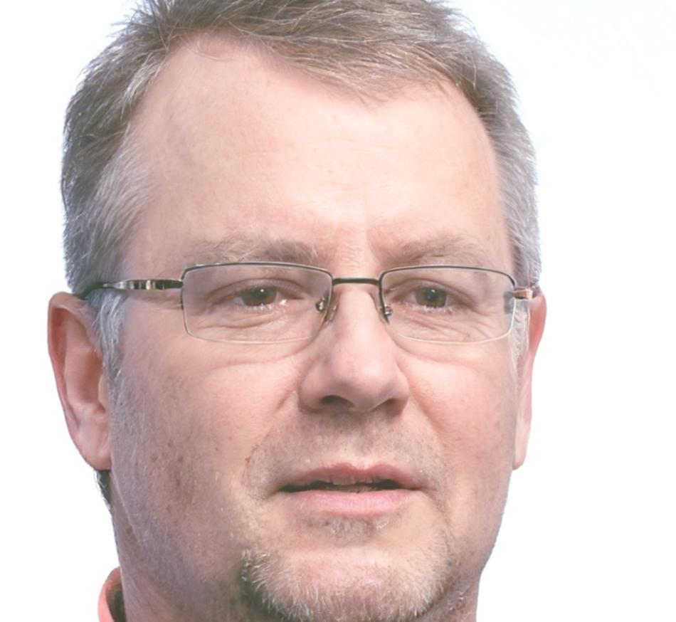 Portrait of instructor Virat Khumtong
